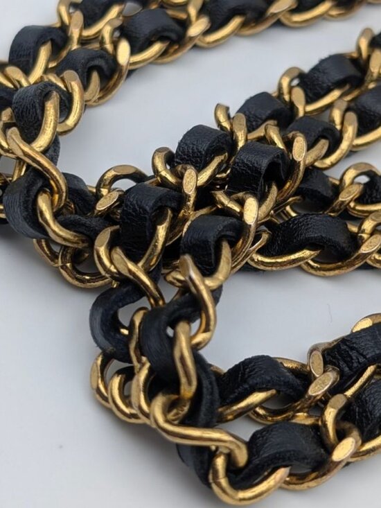 Chanel Leather Chain Belt CC Logo Round Gold Black main image 5